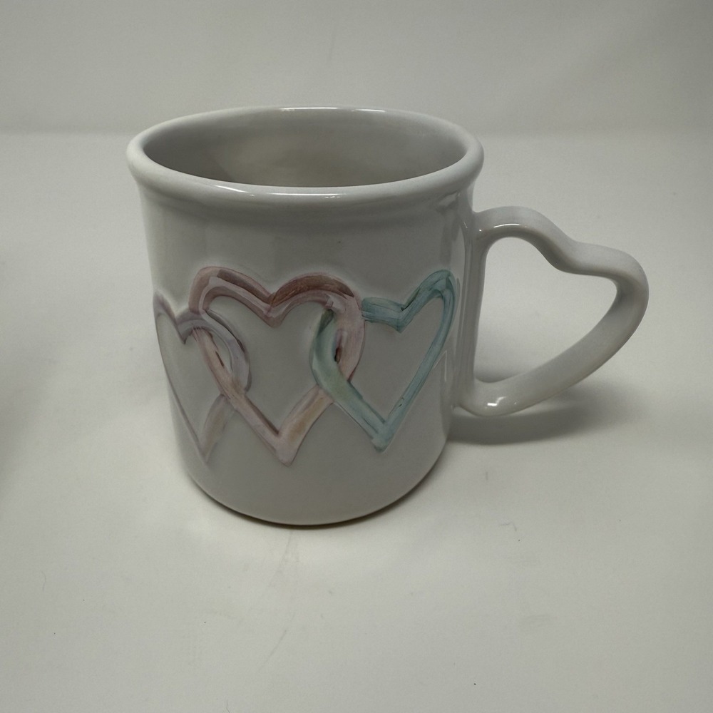 Mary Kay Cosmetics Coffee Mug Three Pastel Entwined Hearts Heart Shaped Handle